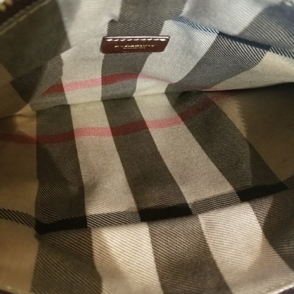 Burberry Checker And Brown Leather Clutch! - Picture 10 of 16